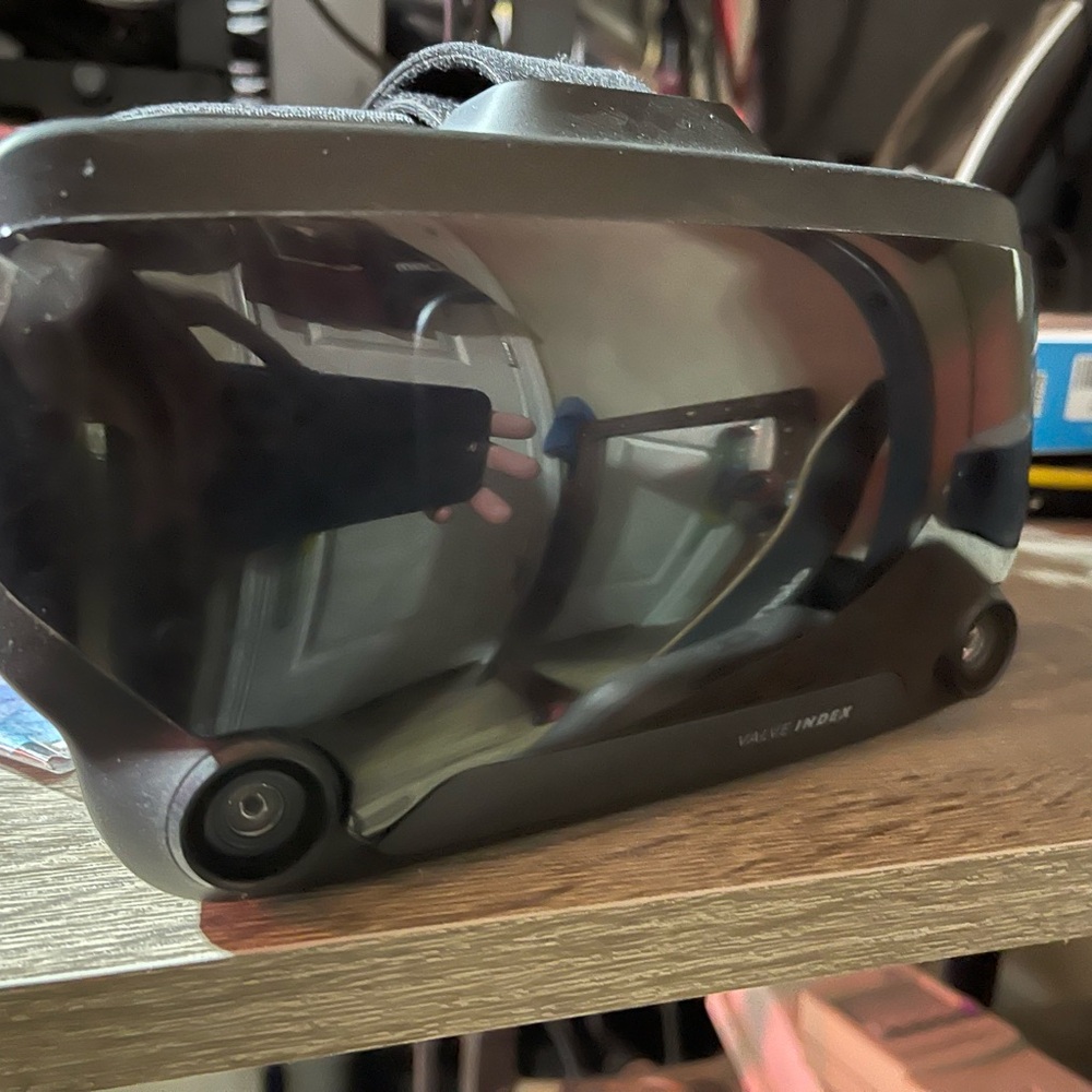 Valve Index VR Kit (Virtual Reality for PC) - Picture 3 of 6